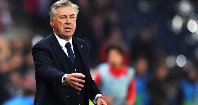 Cenk Tosun’un hocası Ancelotti oldu