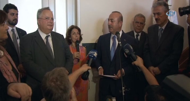 Bakan Çavuşoğlu’ndan Yunanistan’a darbeci mesajı